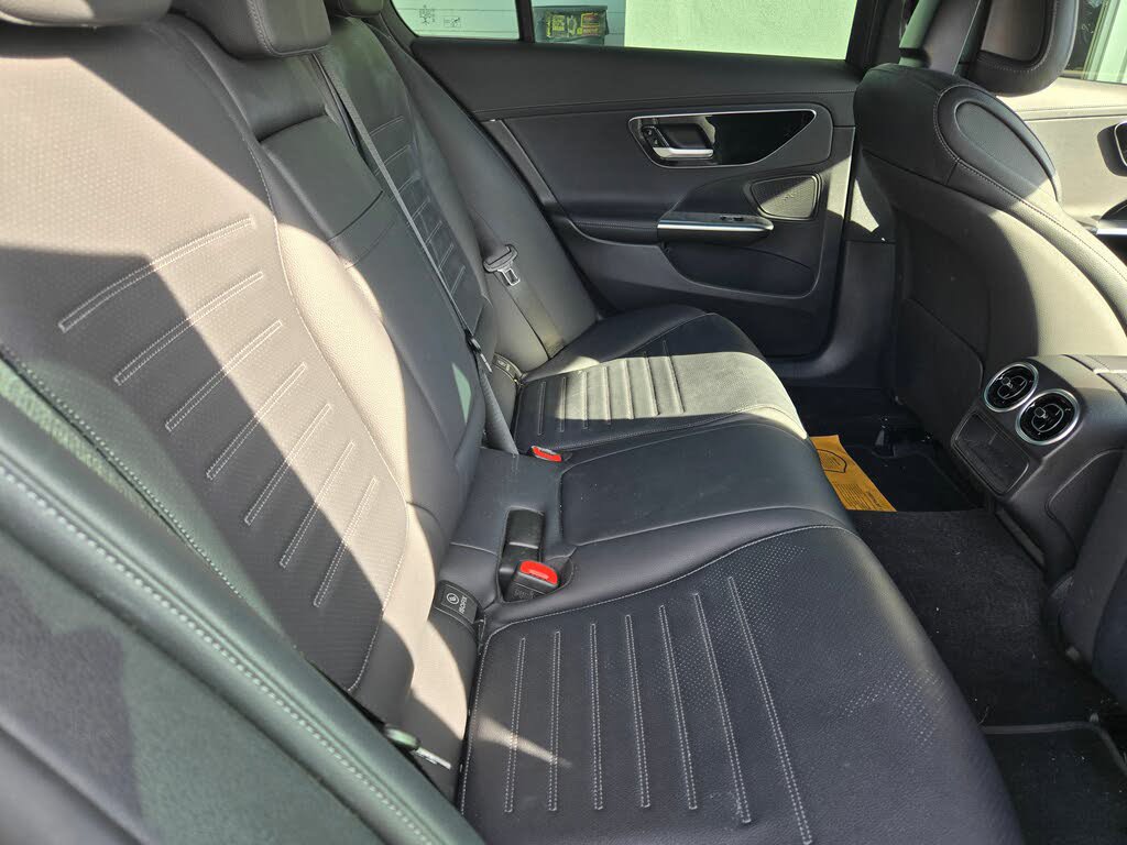 Used 2022 Mercedes-Benz C 300 Sedan image 14