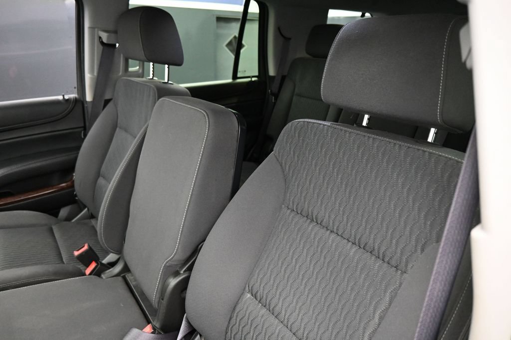 Used 2016 GMC Yukon SLE RWD image 12