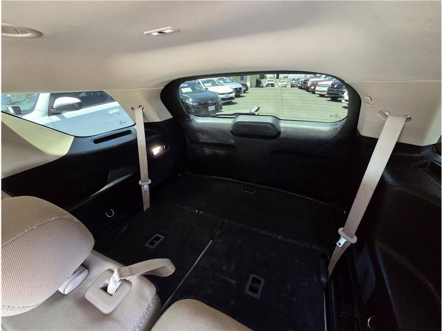 Used 2023 Ford Explorer 4WD image 12
