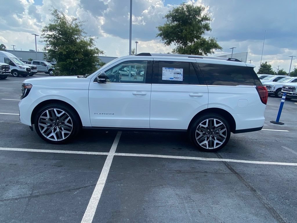New 2027 Ford Expedition Platinum w/ Platinum Ultimate Package AWD/4WD image 4