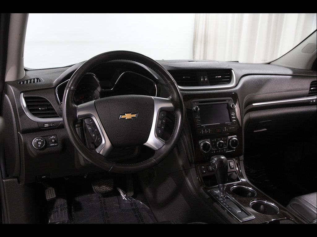 Used 2016 Chevrolet Traverse LTZ AWD/4WD image 6