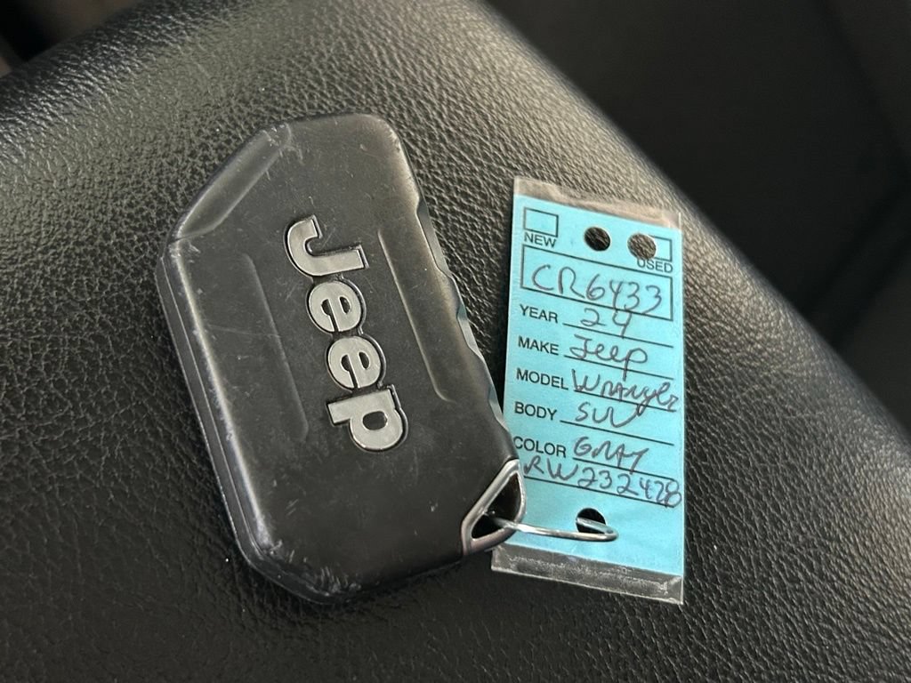 Used 2024 Jeep Wrangler Unlimited Rubicon 4xe AWD/4WD image 48