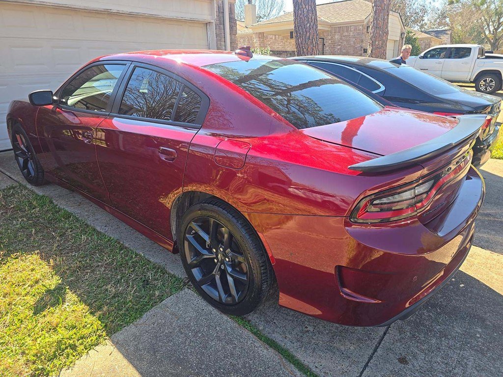 Used 2022 Dodge Charger R/T w/ Driver Convenience Group image 2