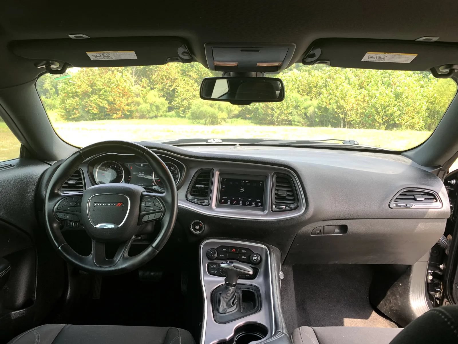Used 2019 Dodge Challenger SXT RWD image 10