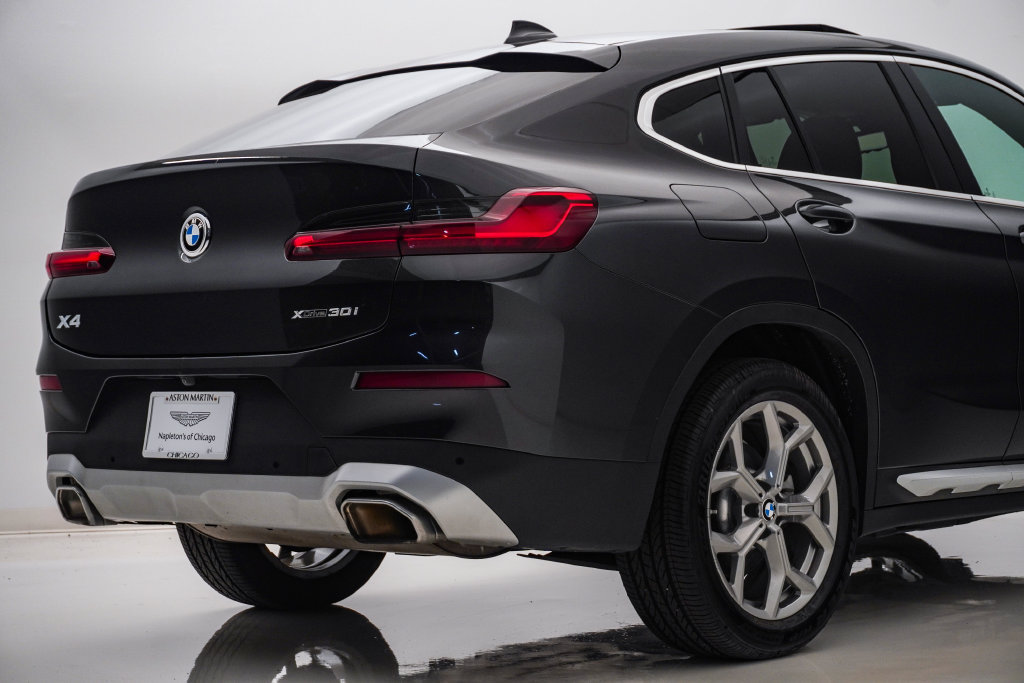 Used 2023 BMW X4 xDrive30i w/ Premium Package AWD/4WD image 12