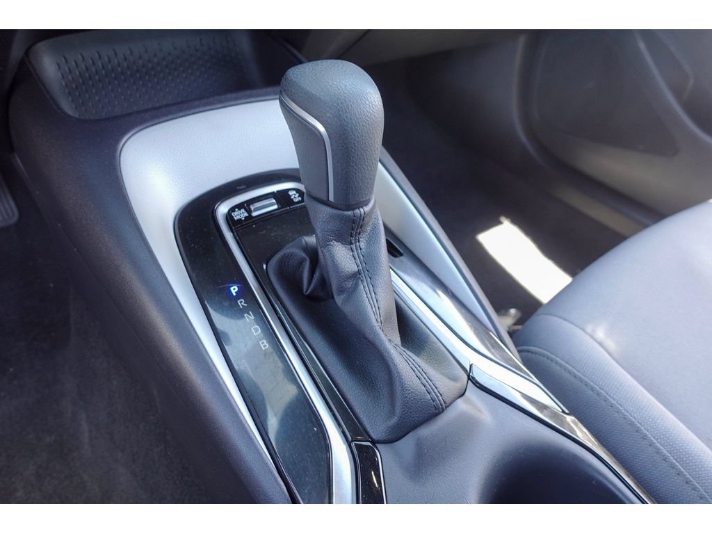Used 2025 Toyota Corolla SE FWD image 20