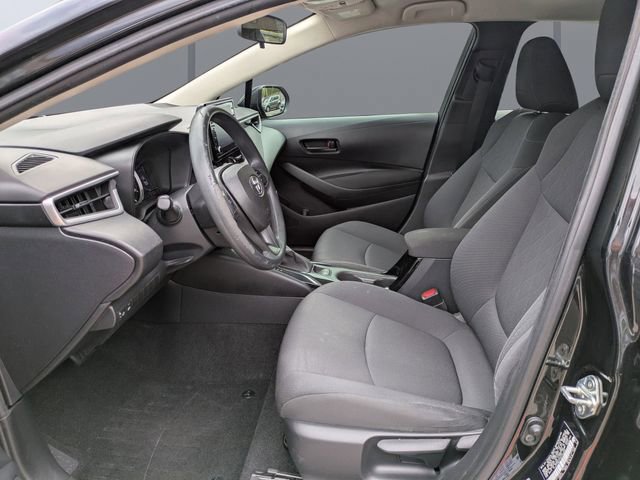 Used 2022 Toyota Corolla LE FWD image 19