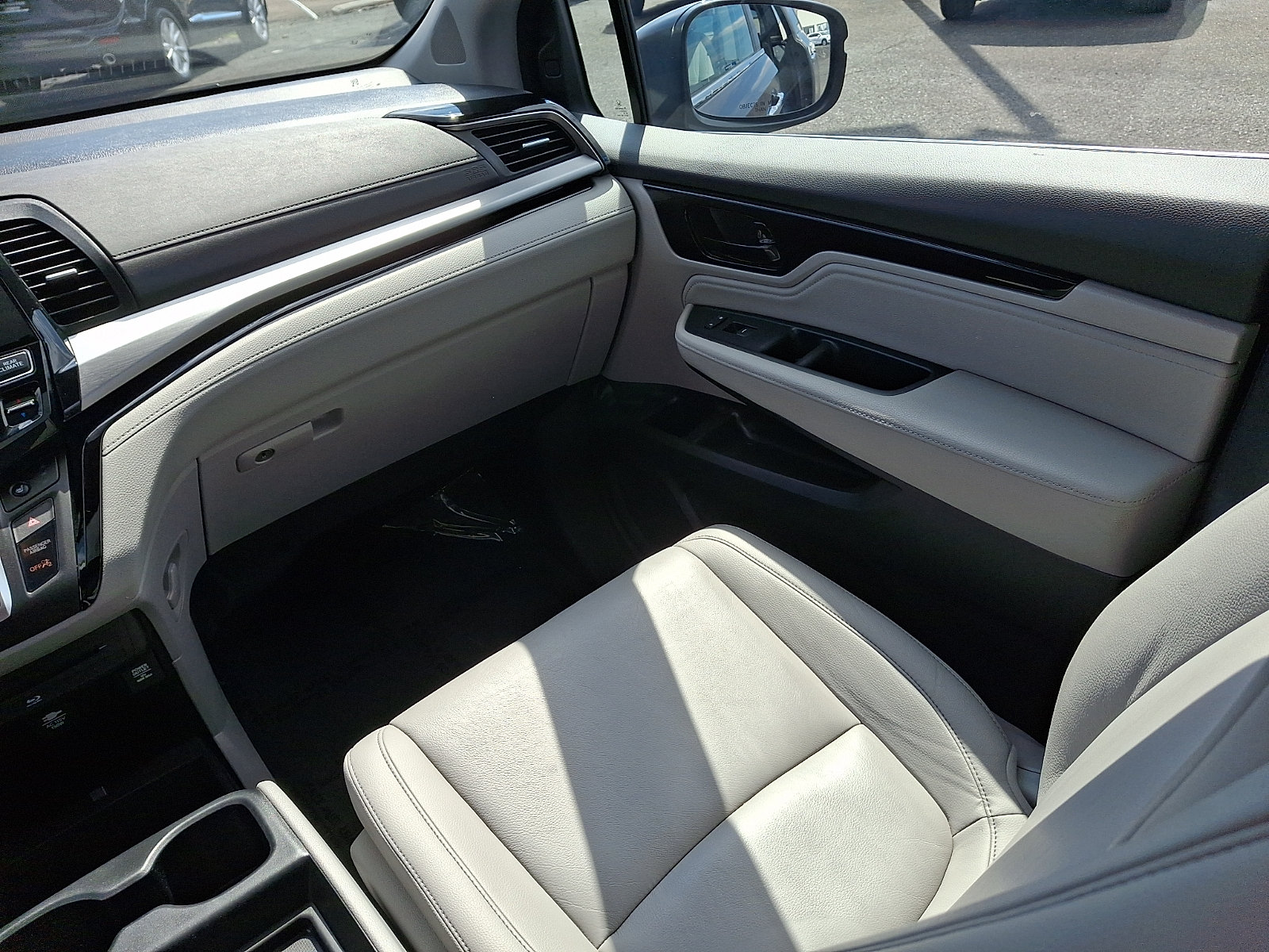 Used 2023 Honda Odyssey Touring image 12