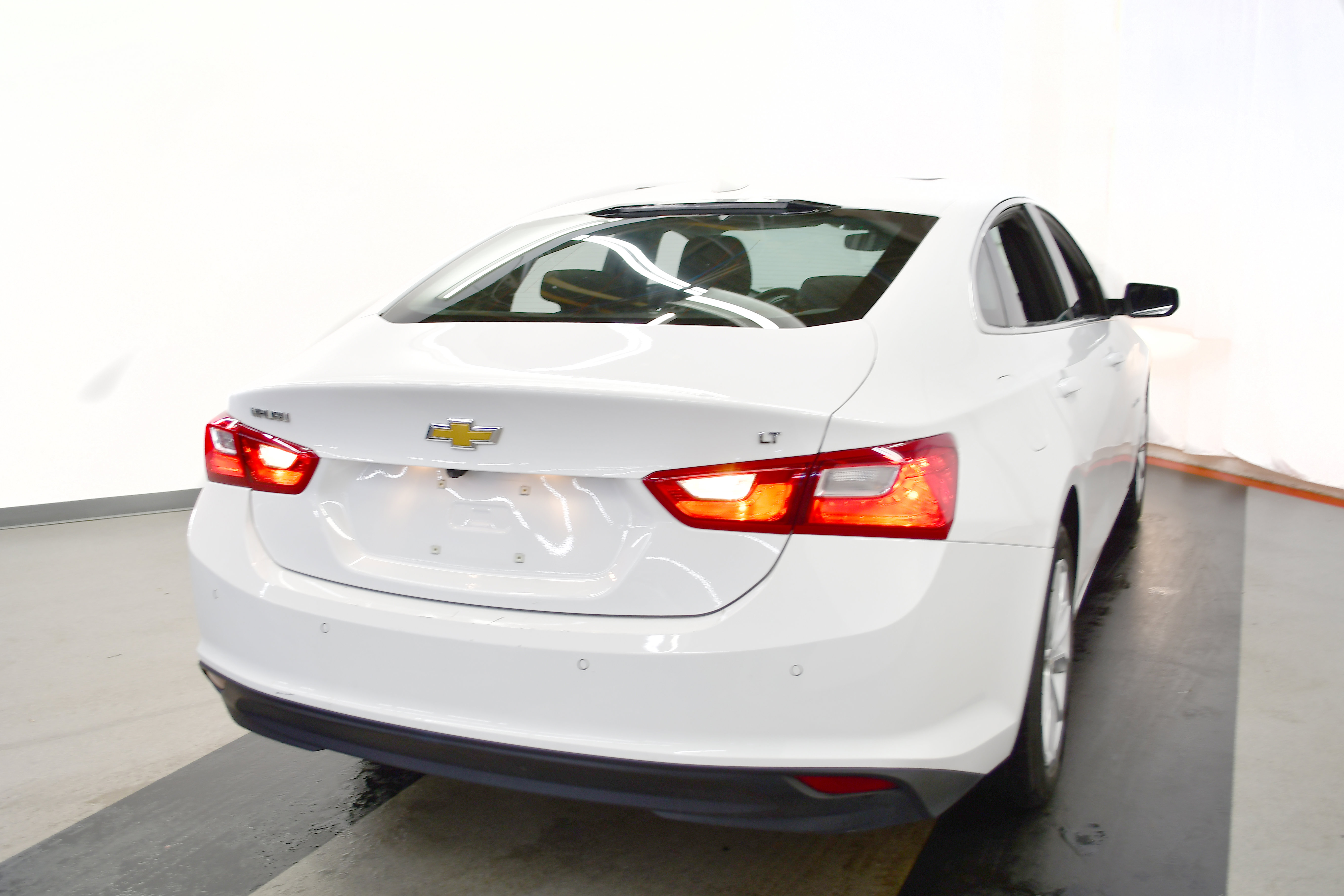 Used 2024 Chevrolet Malibu LT image 12