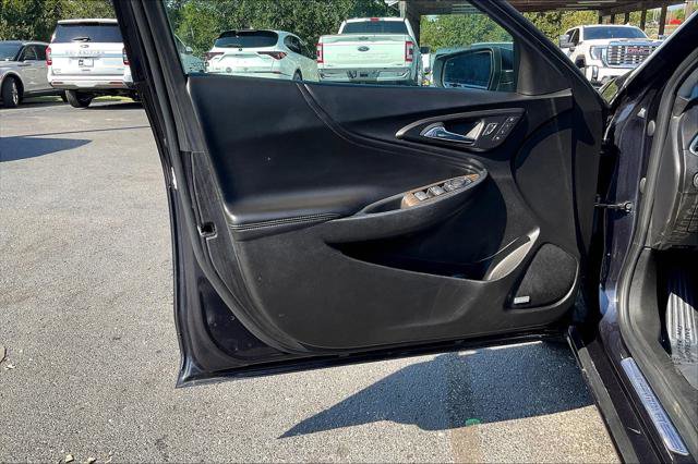 Used 2022 Chevrolet Malibu Premier image 17