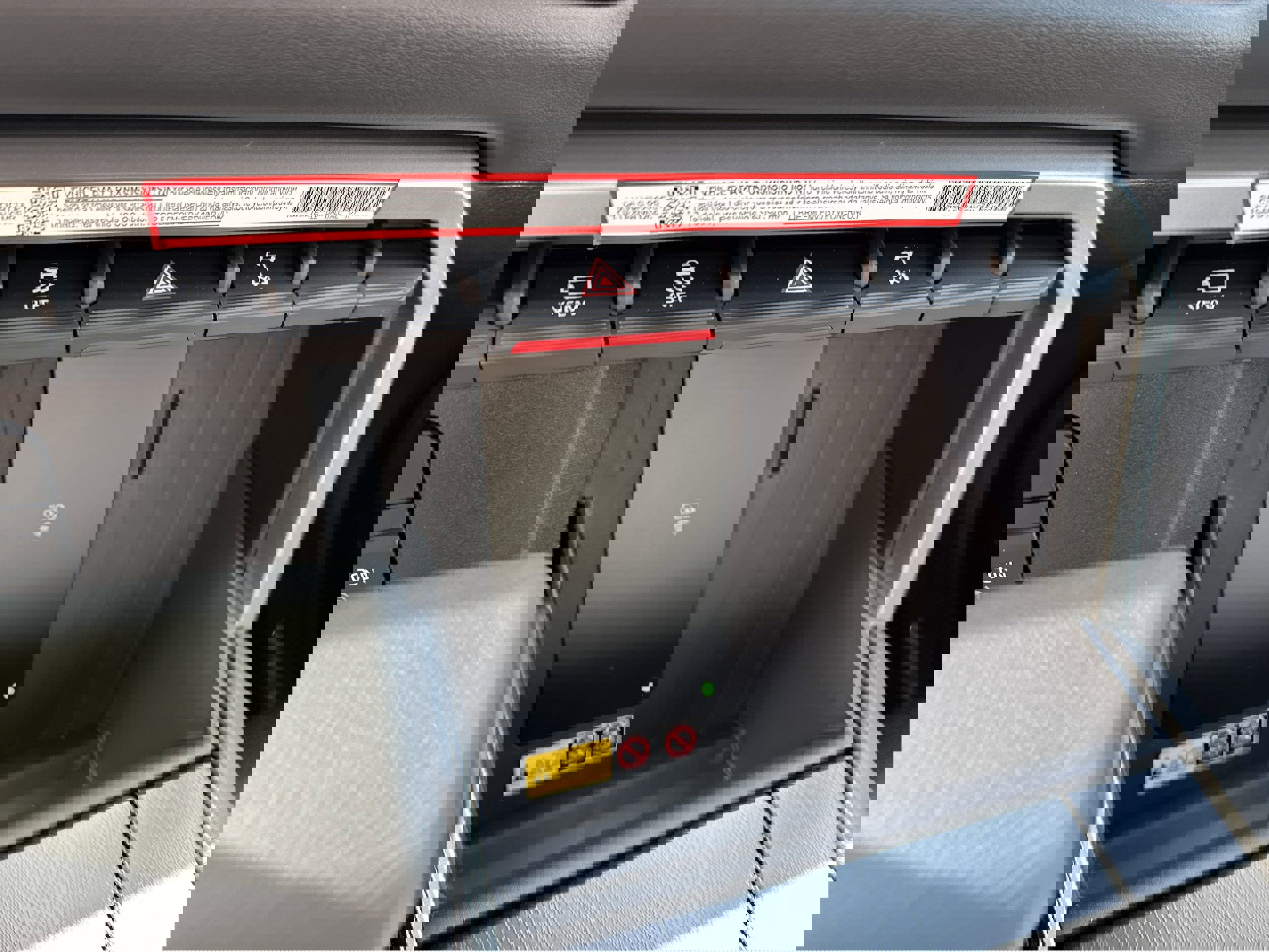 New 2025 Toyota Sequoia Platinum w/ TRD Off-Road Package image 26