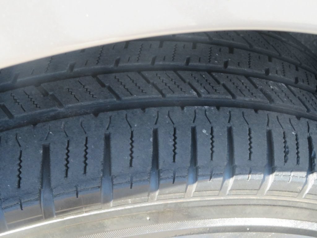 Used 2006 Toyota Sequoia SR5 AWD/4WD image 18