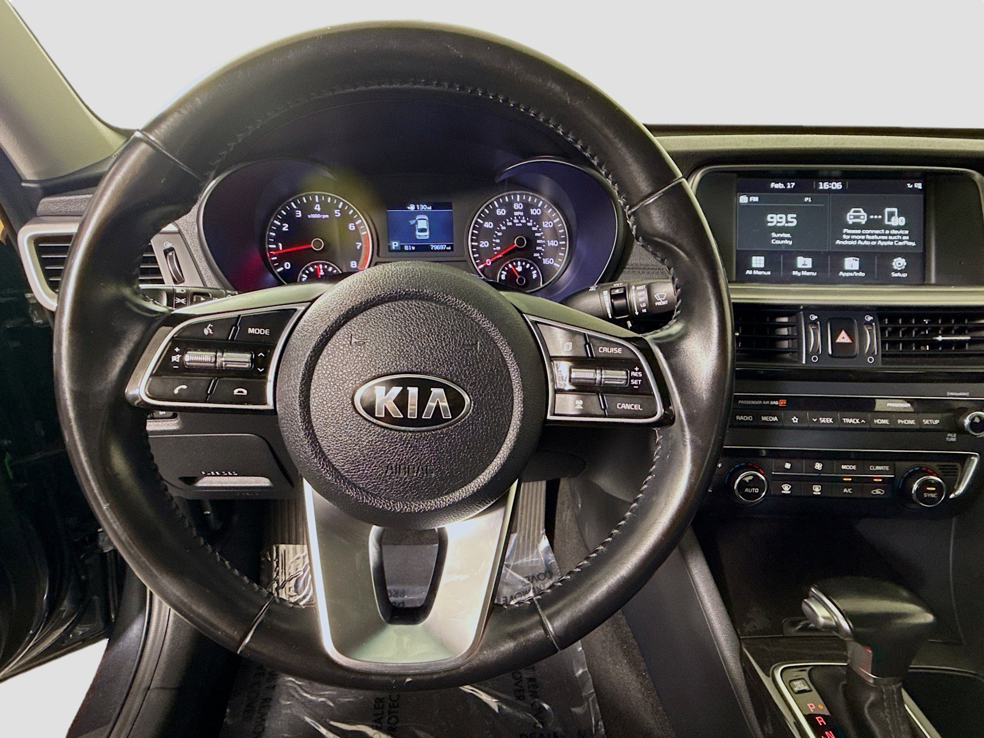 Used 2019 Kia Optima EX image 13