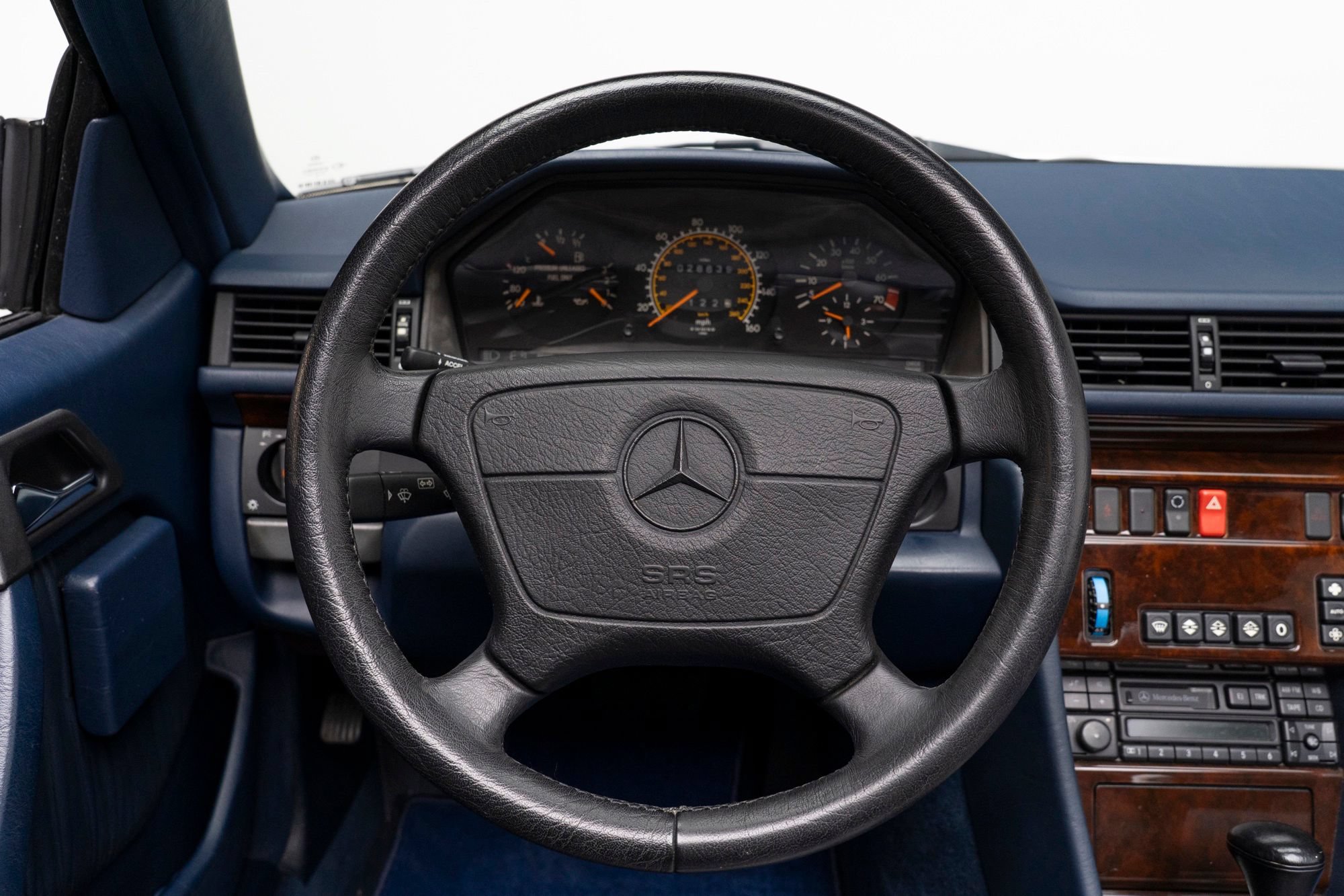 Used 1995 Mercedes-Benz E 320 Convertible image 14