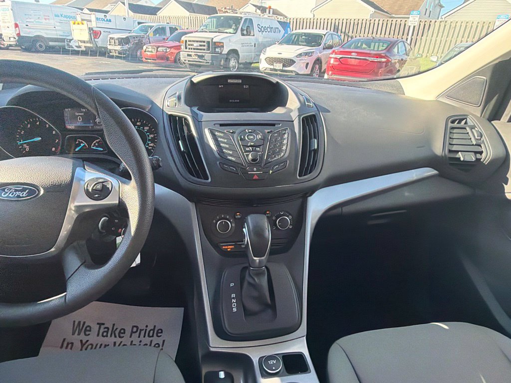 Used 2016 Ford Escape SE FWD image 21