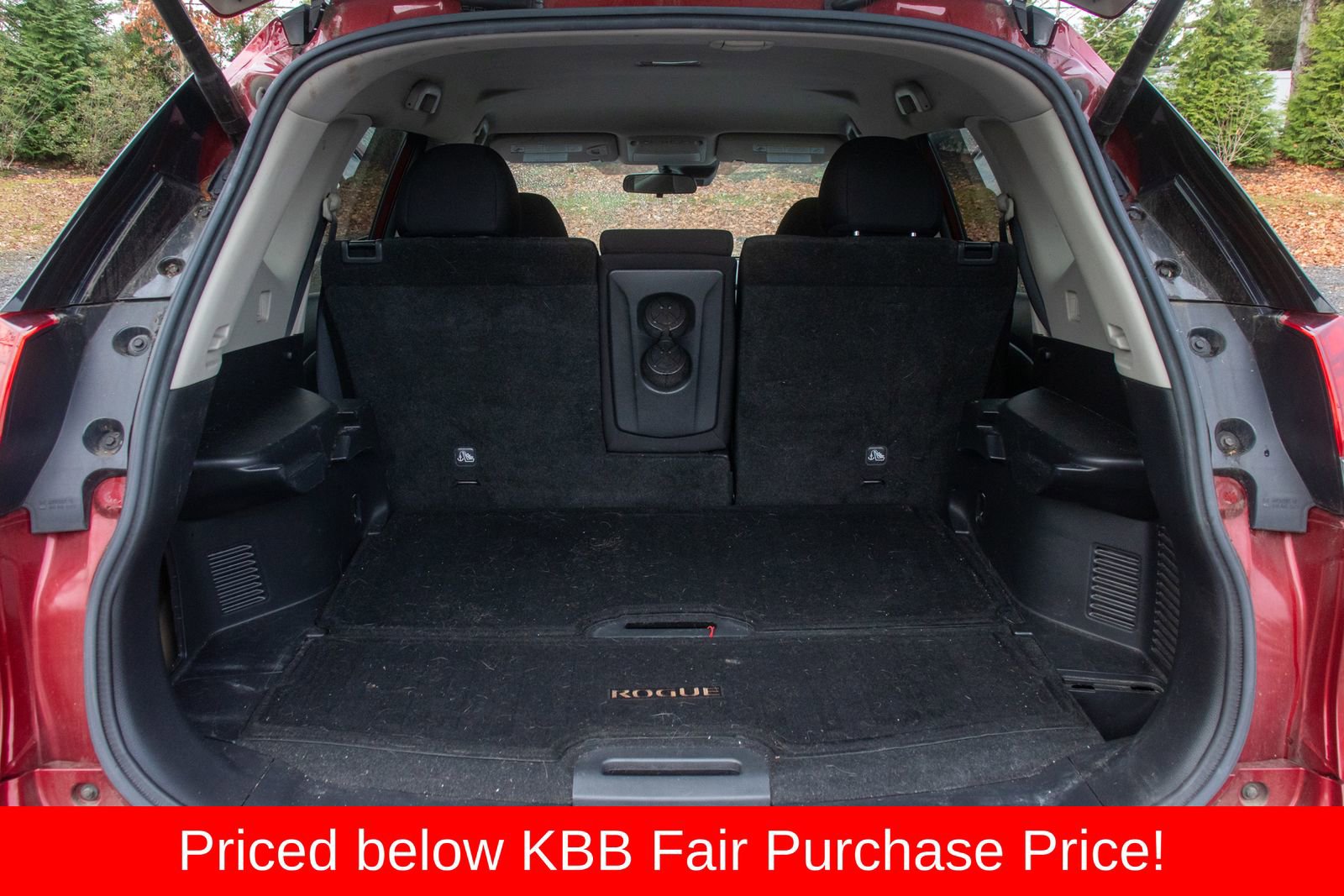 Used 2019 Nissan Rogue SV image 18