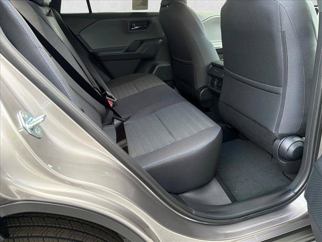 Used 2026 Toyota RAV4 SE AWD/4WD image 15