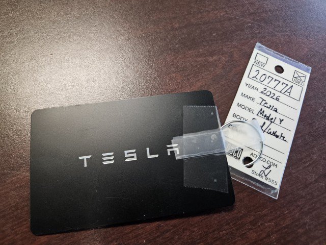 Used 2026 Tesla Model Y 2WD image 29
