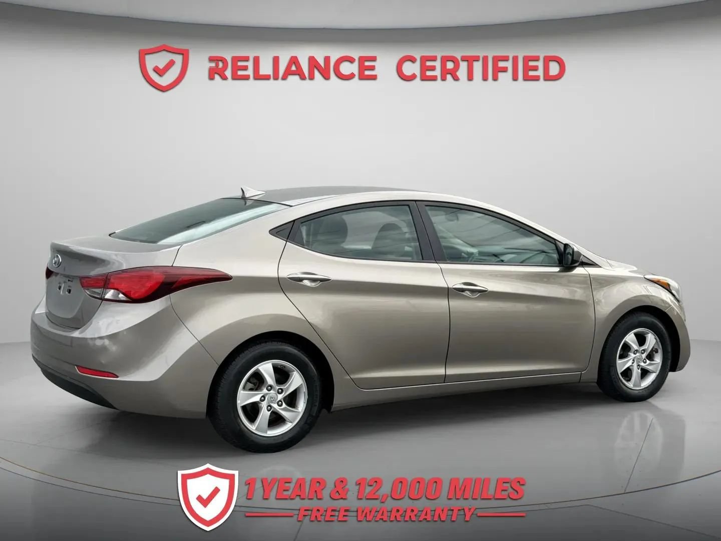 Used 2015 Hyundai Elantra SE FWD image 6