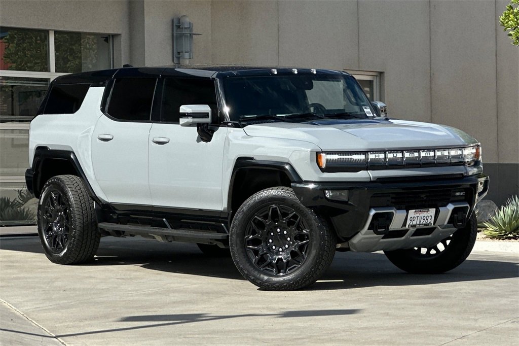 Used 2025 GMC Hummer EV 3X image 2