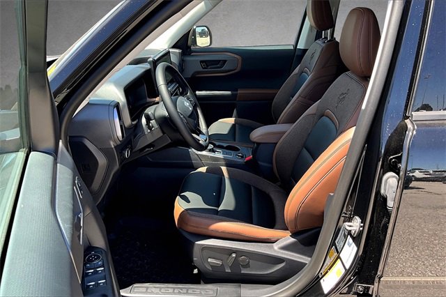 New 2025 Ford Bronco Sport Outer Banks w/ Outer Banks Tech Package+ image 9