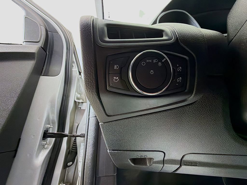 Used 2014 Ford Focus SE w/ Equipment Group 201A image 13