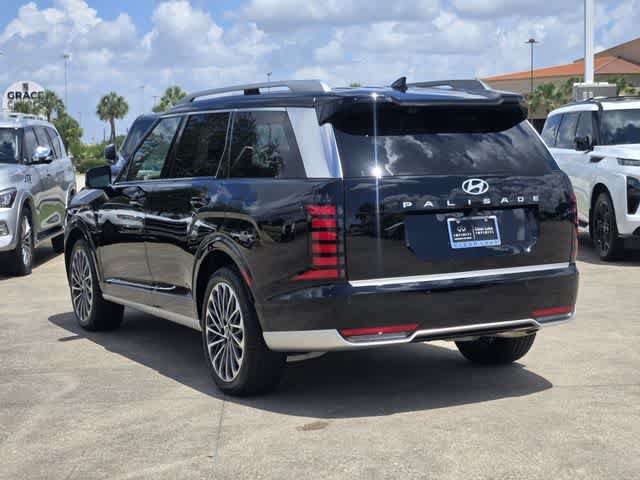 Used 2026 Hyundai Palisade Calligraphy FWD image 4