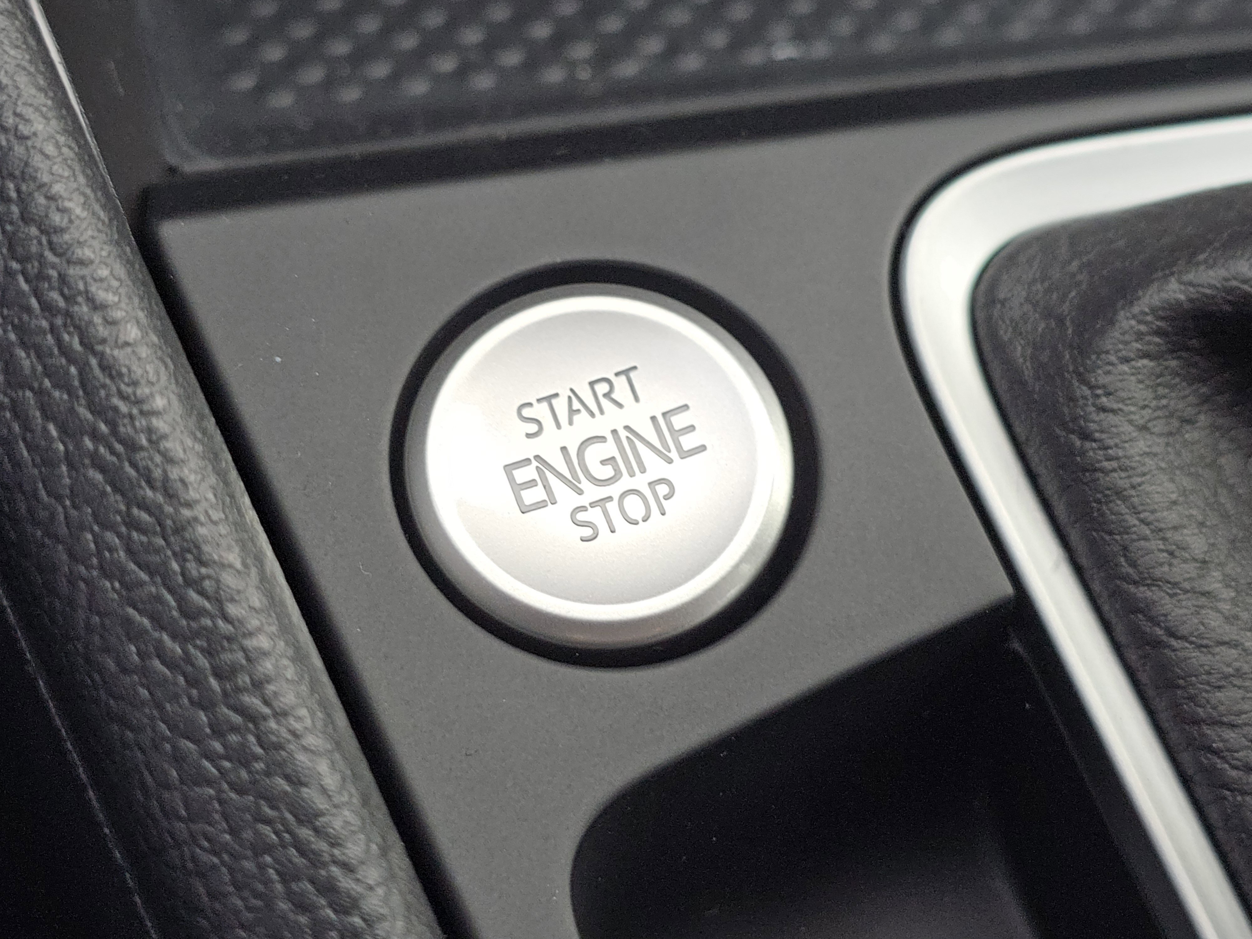 New 2026 Volkswagen Jetta SE image 25