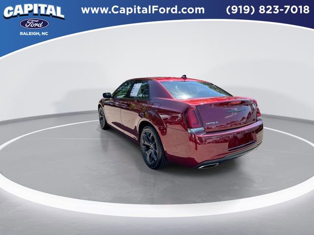 Used 2023 Chrysler 300 Touring w/ Sport Appearance Package RWD image 6
