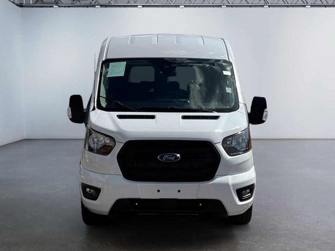 Used 2025 Ford Transit 350 XLT image 2