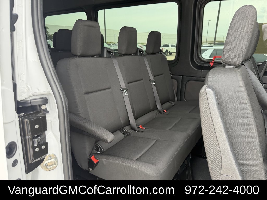 Used 2025 Mercedes-Benz Sprinter 2500 image 29