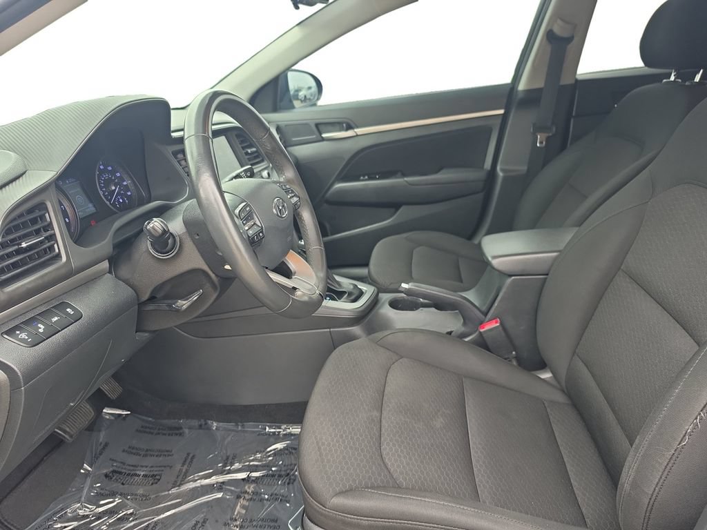 Used 2020 Hyundai Elantra Value Edition w/ Cargo Package (C1) FWD image 12