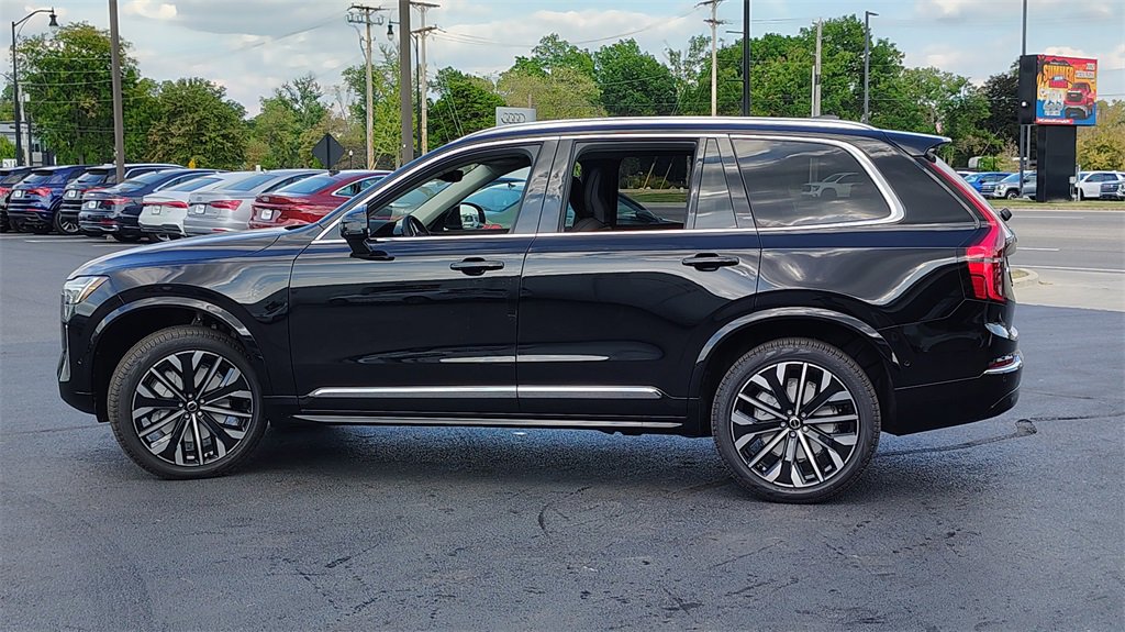 New 2026 Volvo XC90 B6 Plus w/ Protection Package Premier image 5