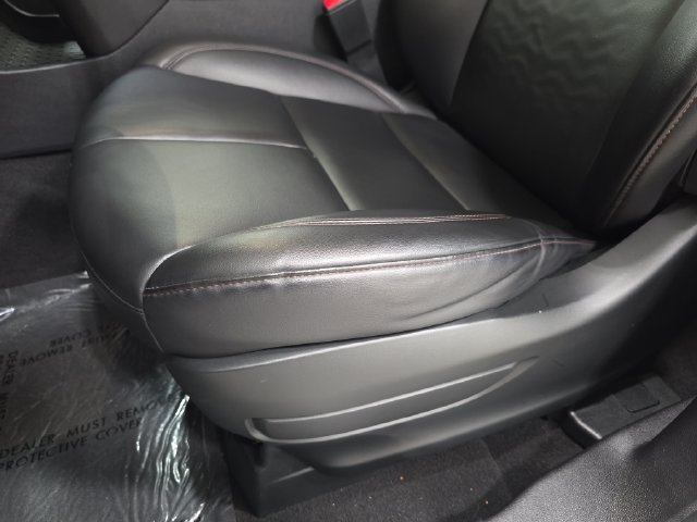 Certified 2023 Lincoln Aviator AWD image 26