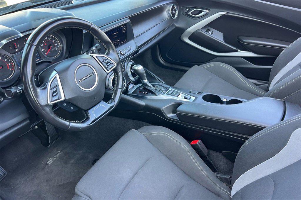 Used 2023 Chevrolet Camaro LT image 13