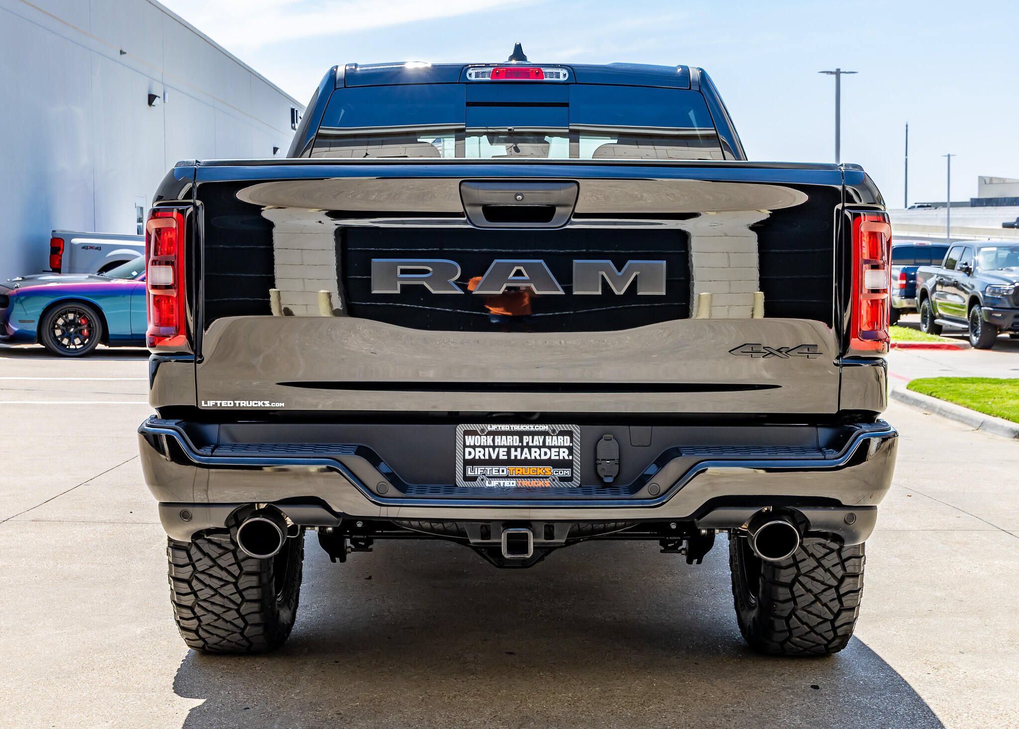 Used 2026 RAM 1500 Express AWD/4WD image 8