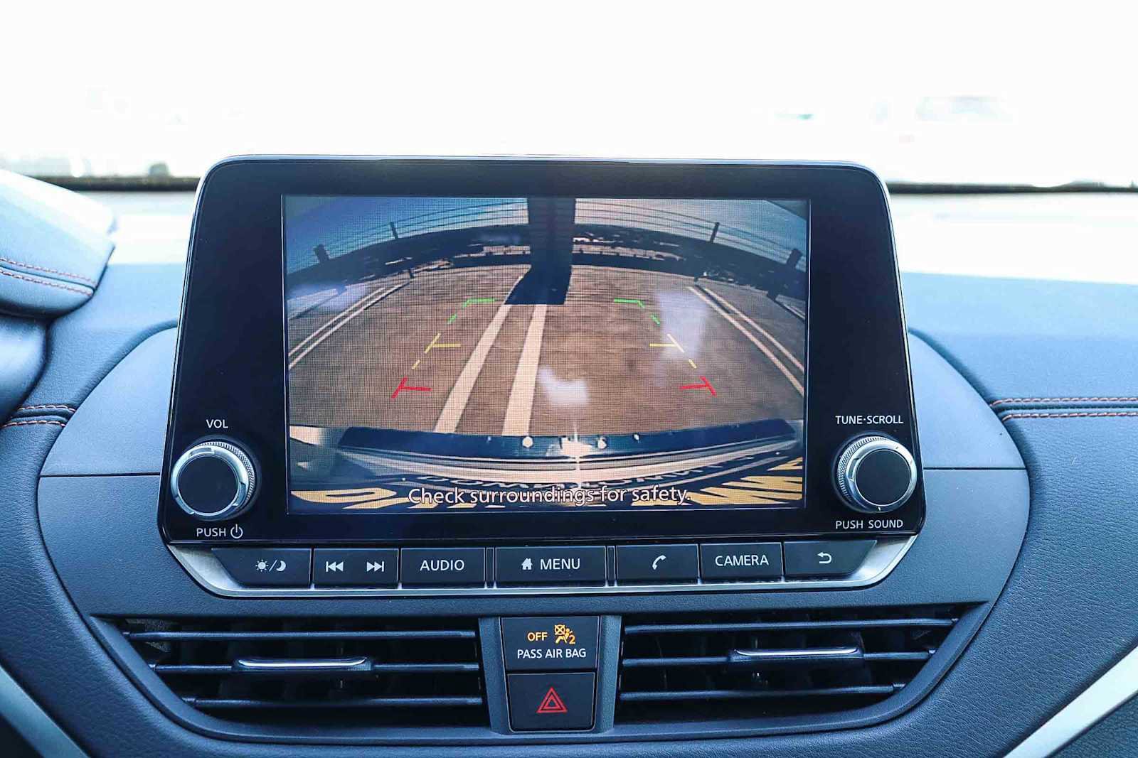 Used 2020 Nissan Altima 2.5 SR FWD image 25