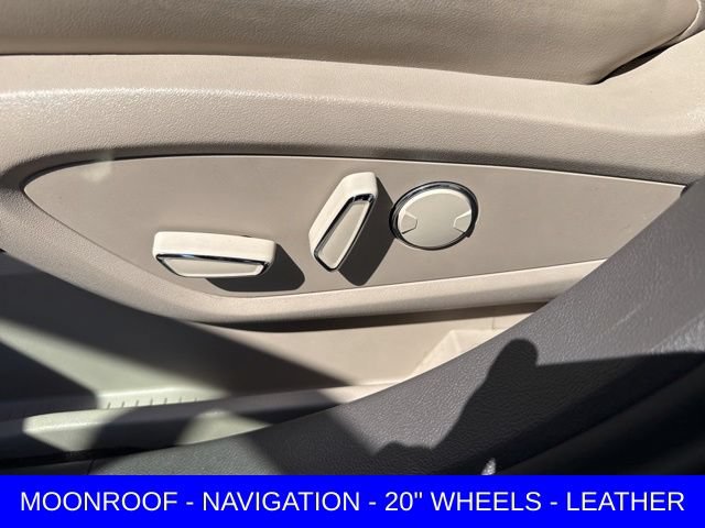 Used 2023 Lincoln Nautilus Reserve AWD/4WD image 18