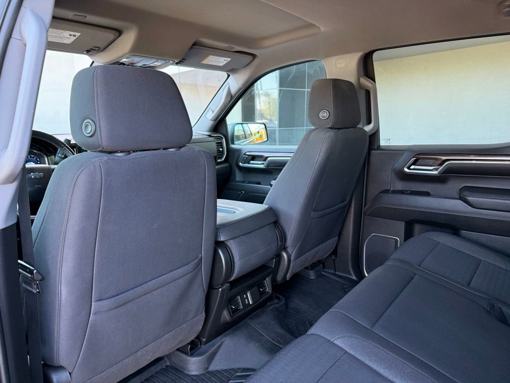 Used 2022 Chevrolet Silverado 1500 RST AWD/4WD image 27