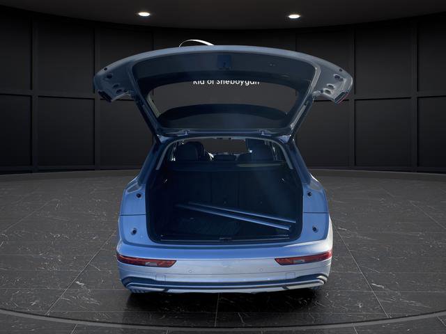 Used 2021 Audi Q5 Prestige image 16