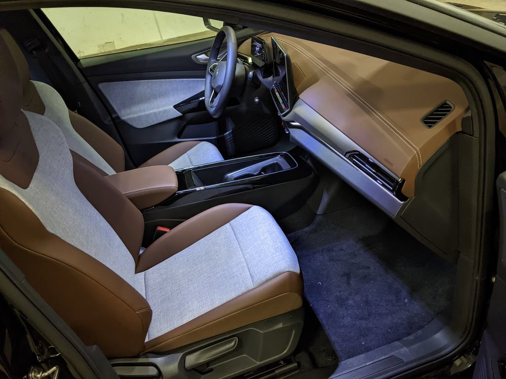 New 2026 Volkswagen ID.4 Pro AWD/4WD image 21