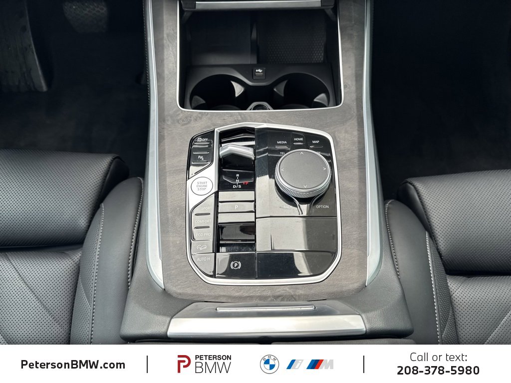 Used 2024 BMW X5 xDrive40i w/ Premium Package image 12