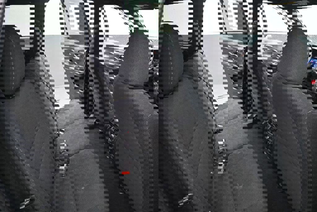 Used 2022 Honda Pilot Sport image 16