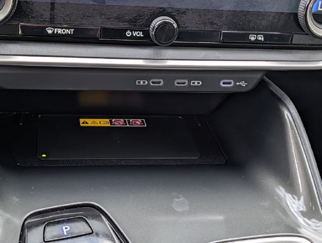 Used 2024 Lexus RZ 300e Premium FWD image 18