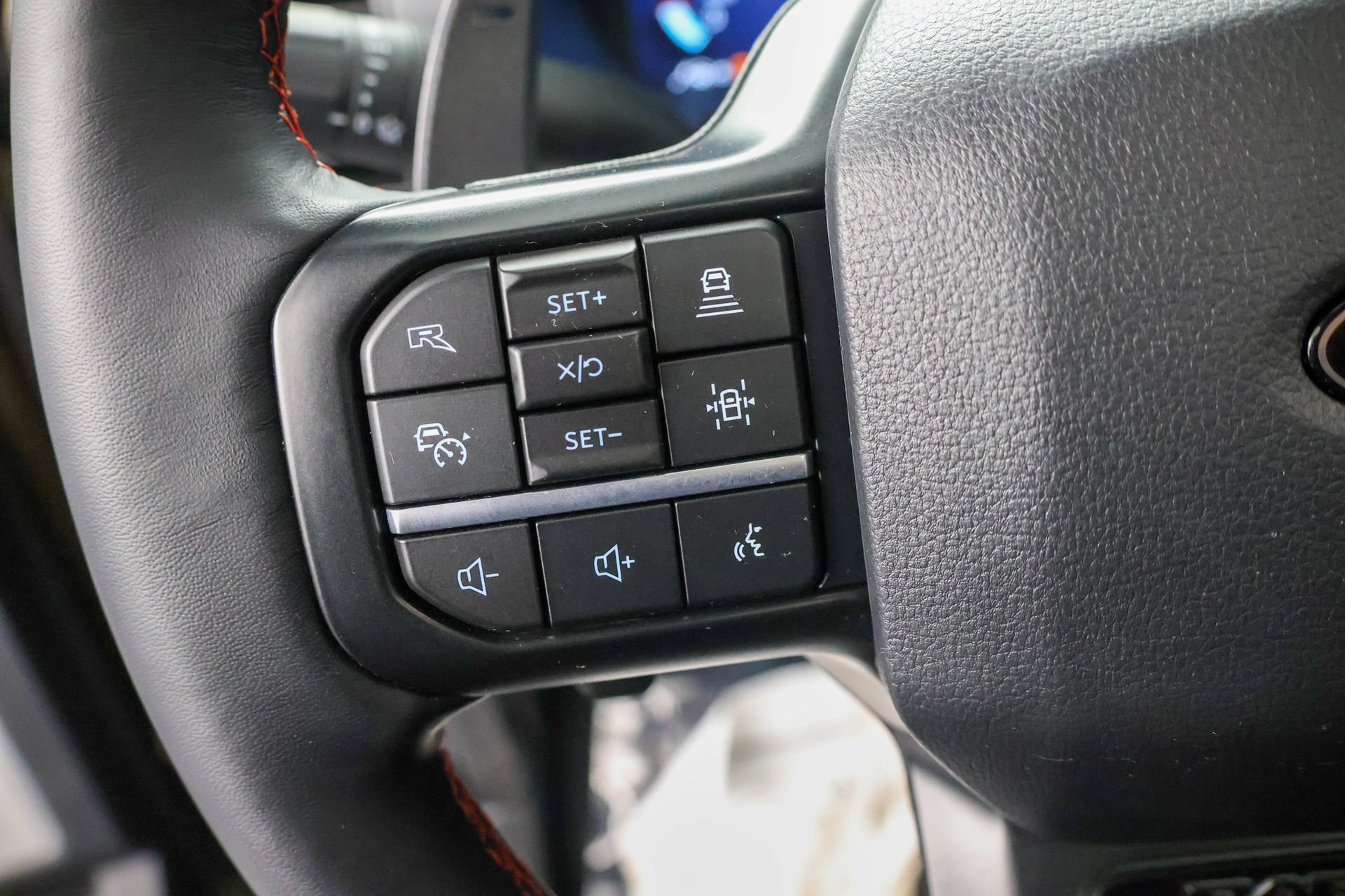 Used 2026 Ford F150 Raptor AWD/4WD image 15