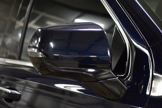 Used 2021 Cadillac Escalade Premium Luxury w/ Driver Assist Tech Package image 16