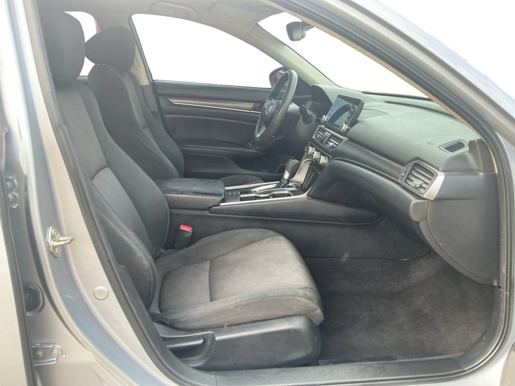 Used 2018 Honda Accord LX image 22