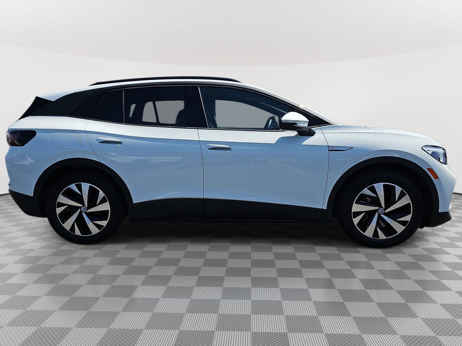 Certified 2023 Volkswagen ID.4 Pro RWD image 4