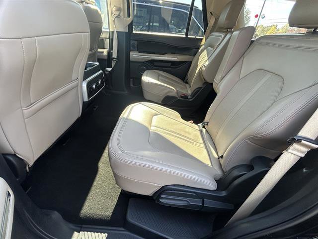 Used 2024 Ford Expedition Limited image 26