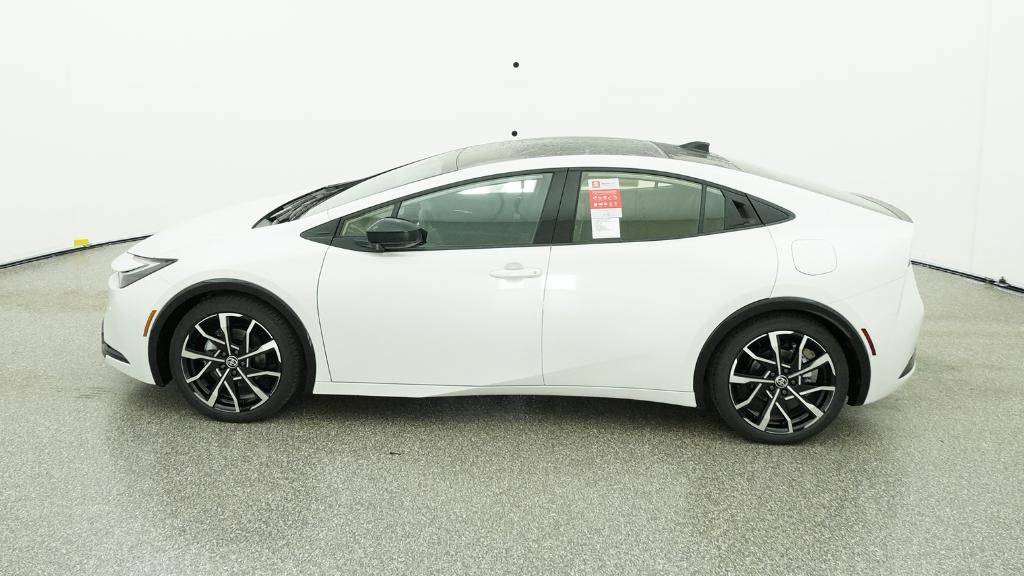 New 2026 Toyota Prius Plug-In Hybrid FWD image 72
